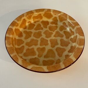 Leopard print ceramic bowl from Zimbabwe like new!